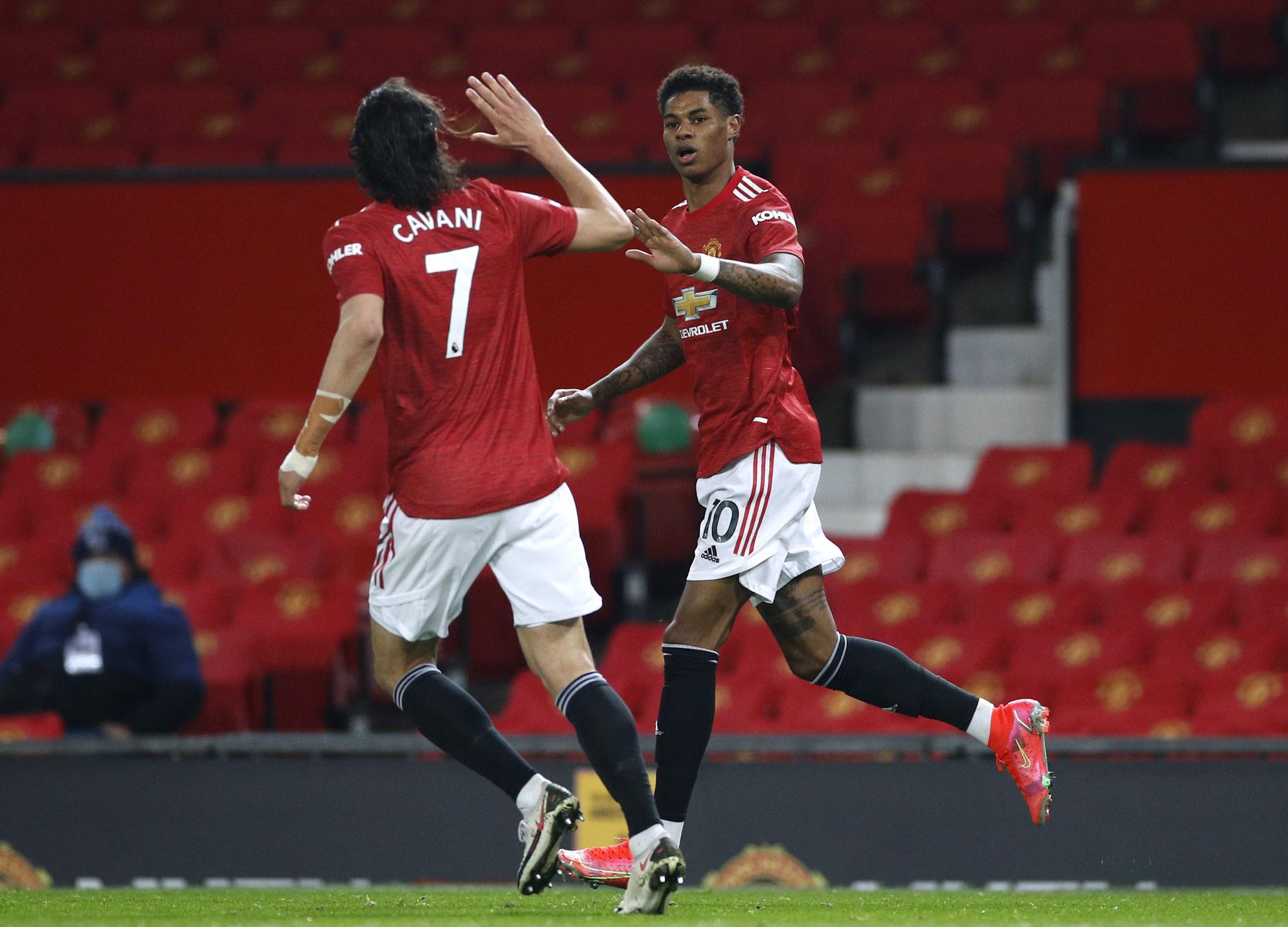 和俱乐部的 和俱乐部的